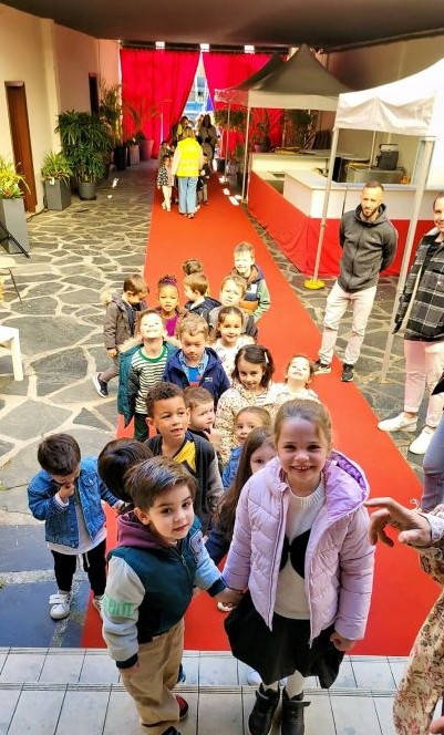 Dans le cadre d’un parcours culturel soutenu par la mairie, les élèves de maternelle de la commune ont participé à trois sorties enrichissantes début avril.