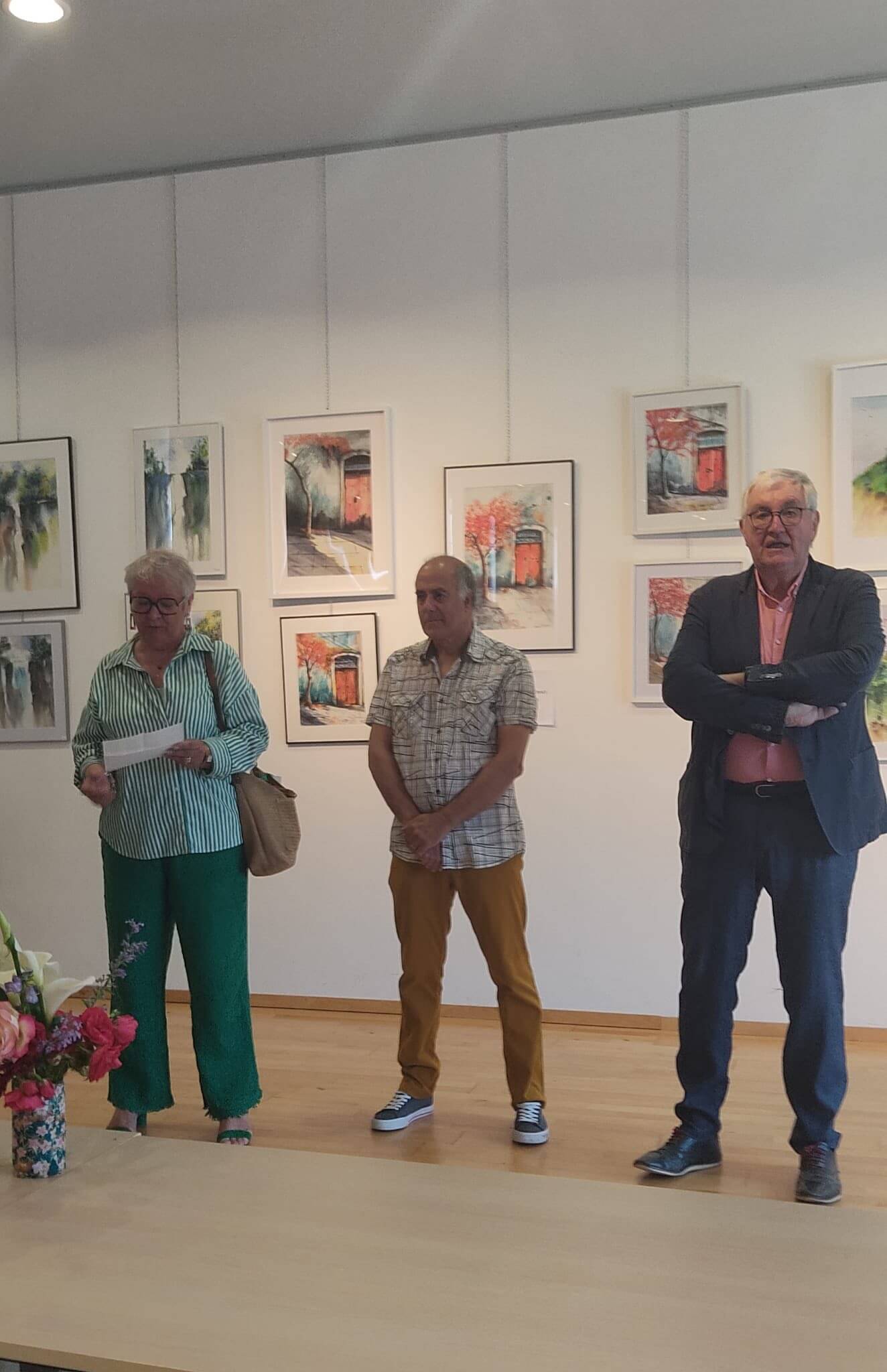 Samedi 31 mai, les artistes du groupe aquarelle de l'association Expressions ont inauguré leur exposition par un vernissage en présence de Henri Soulier, maire, de Patricia Buisson, conseillère départementale, et de Sylvette Marcou, présidente d'Expressions.