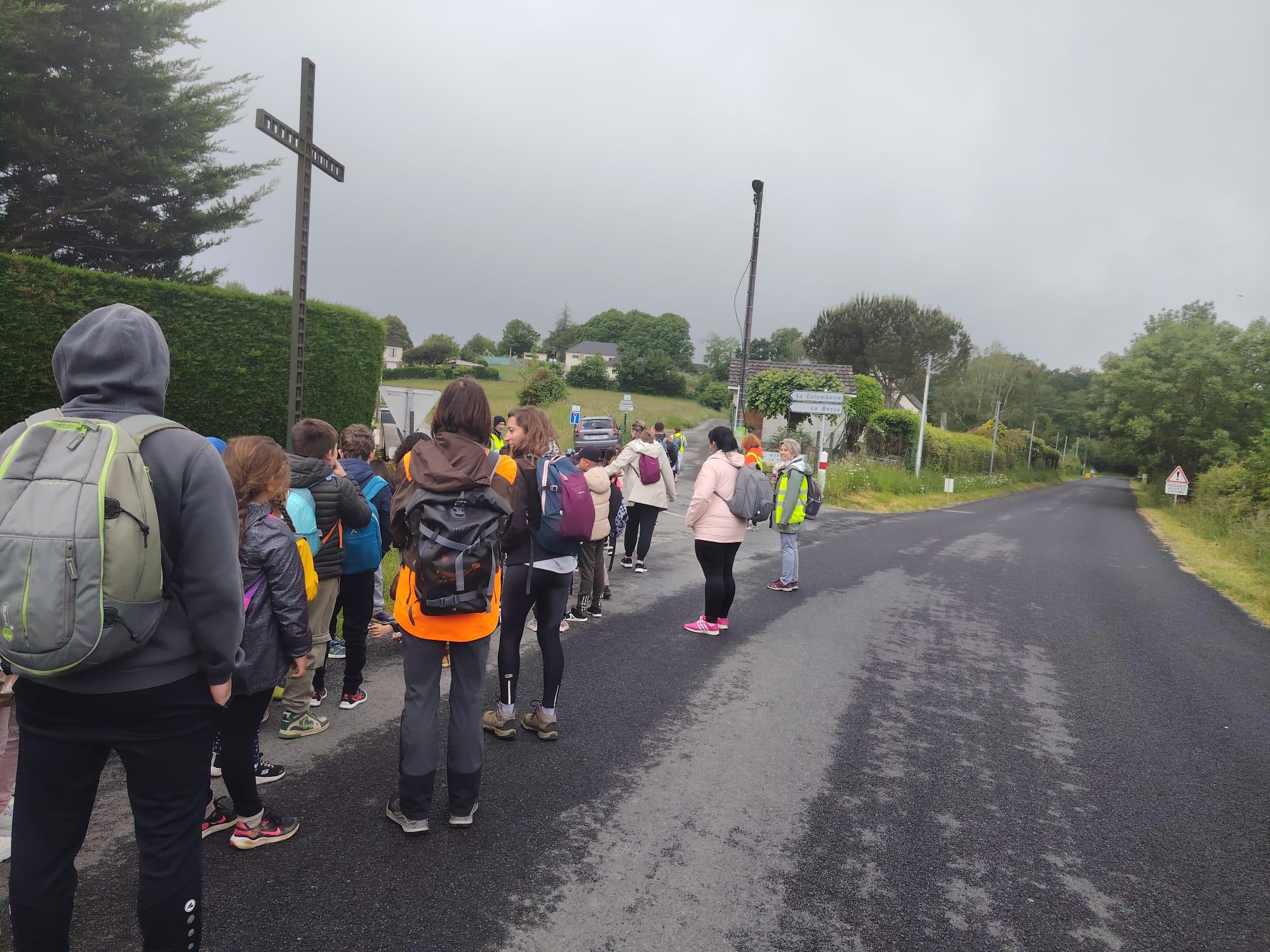 Retour en images sur les randonnées organisées sur la commune au départ du complexe sportif ce lundi et mardi et auxquelles ont participé les enfants des écoles de Sainte-Féréole accompagnés des enseignants et parents d’élèves. (cf. les photos)
